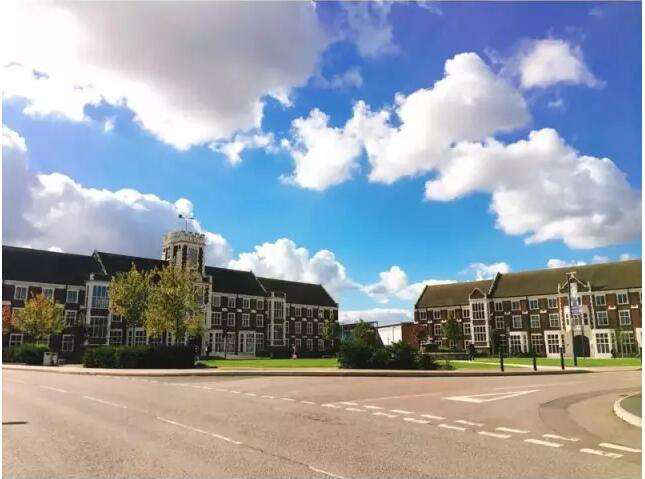 拉夫堡大學世界排名怎么樣？