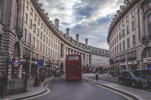 英國視覺傳達專業留學院校