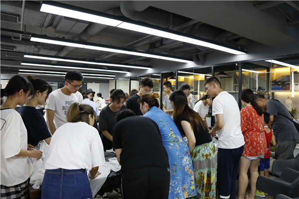 服裝設計學院留學機構如何選擇？