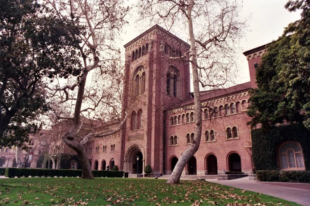 美國南加州大學音樂學院學費多少？
