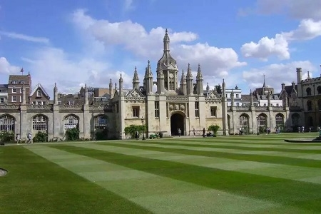 英國約克大學申請條件是什么？
