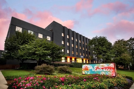scad大學世界排名第幾位？