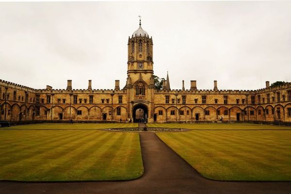 英國牛津大學排名在世界第幾？