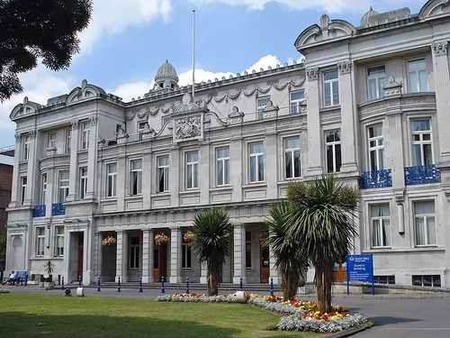 英國倫敦大學學院申請條件是什么？