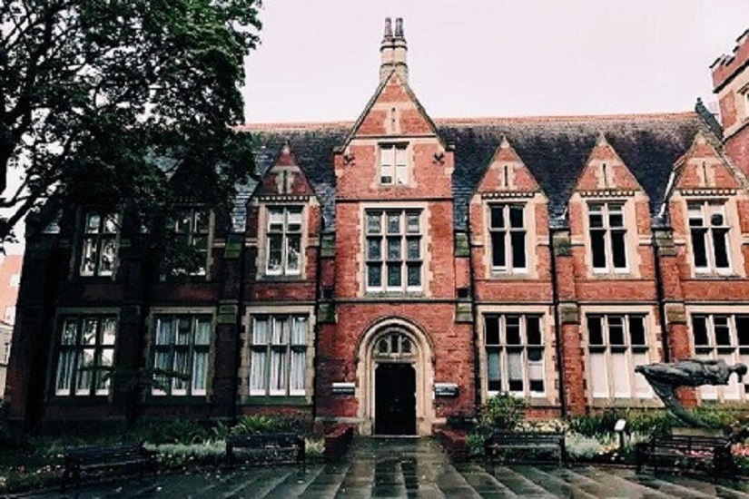 英國利茲大學申請條件是什么？